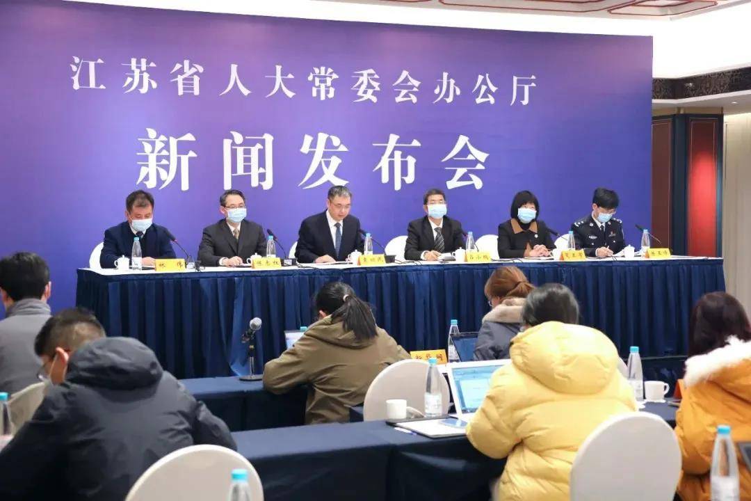 江苏教育厅发布会直播：最新教育政策解读与观看指南，解决家长学生困惑